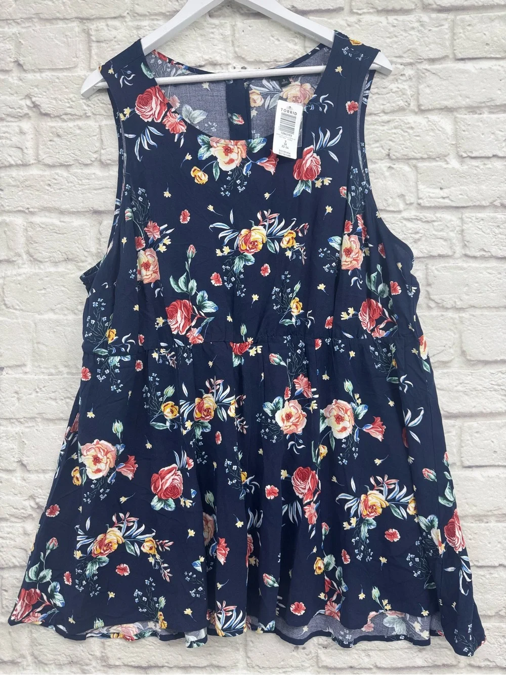 Torrid Floral Babydoll Tunic Tank Top Navy Blue Sleeveless Rayon Blouse 3X NWT